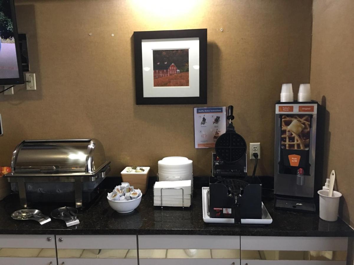 凯富酒店 新斯坦顿 外观 照片